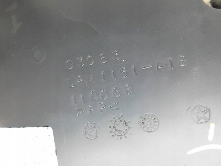 фото №13, Chrysler pacifica 2005r боковина дверь левый зад