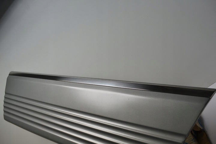 фото №5, Mercedes w126 se планка двері лівий зад