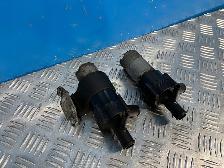 фото №8, Mercedes w203 помпа циркуляции воды 0018358664