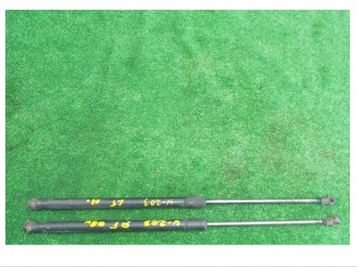 фото №1, Mercedes w203 c-klasa 02 універсал приводи кришки зад