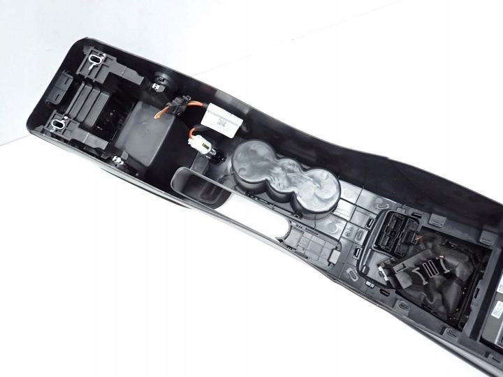 фото №11, Тунель підлокітник панель рамка usb європа оригінал skoda scala 20r