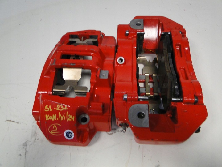 фото №9, Mercedes amg gt 192 sl 232 суппорт тормозной переднее правые левый amg