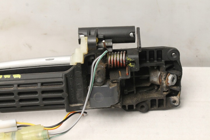 фото №8, Ручка наружная правый перед suzuki grand vitara ii 2005r-