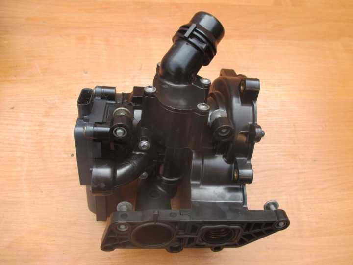 фото №15, Vw audi seat skoda 1.8 2.0 tfsi корпус термостата 06l121111k термостат