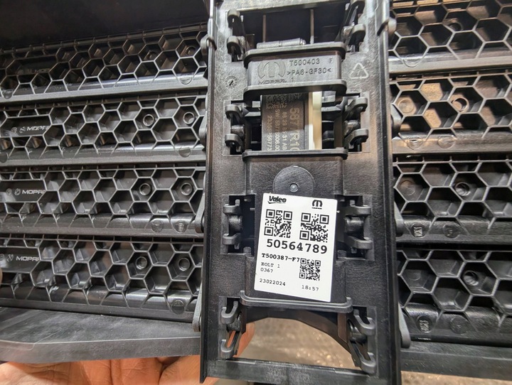 фото №7, Руль воздуха жалюзи alfa romeo tonale 50564789 новая оригинал