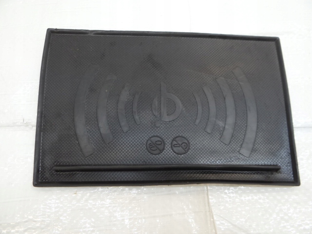 фото №1, Citroen c5 aircross прокладка захист зарядним пристроєм indukcyjnej 9818964377