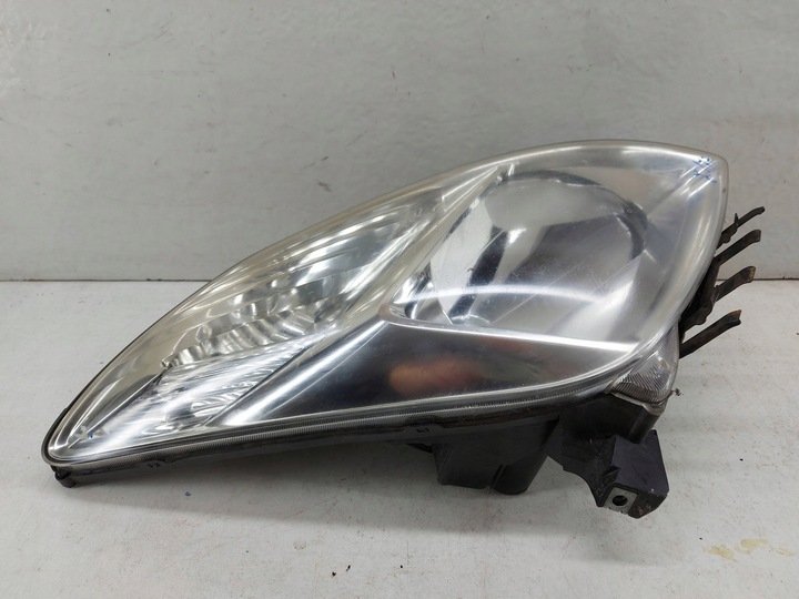 фото №9, Toyota prius 03-07 права лампа передня перед фара