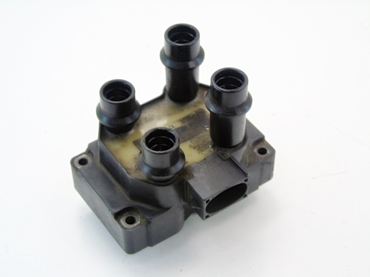 фото №1, Катушка зажигания 1.6 16v escort mondeo 1 2 orion