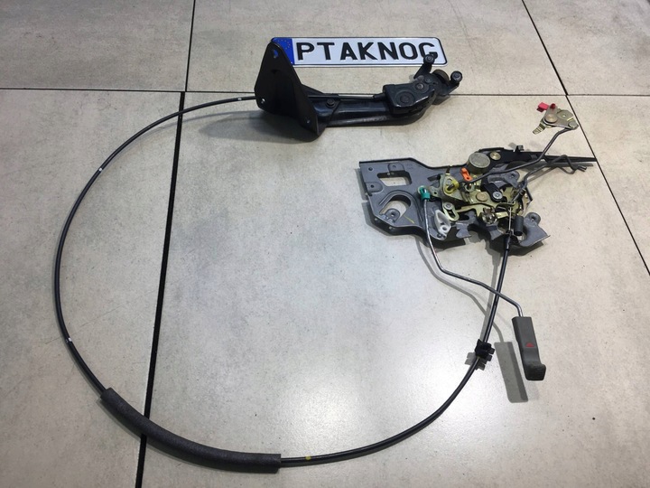 фото №1, Замок дверь сдвижных правые voyager iii