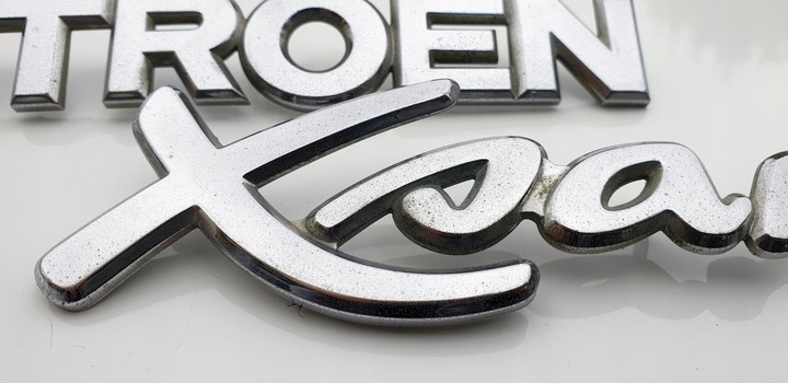 фото №10, Citroen xsara picasso емблема знак зад задньої кришки багажника оригінал