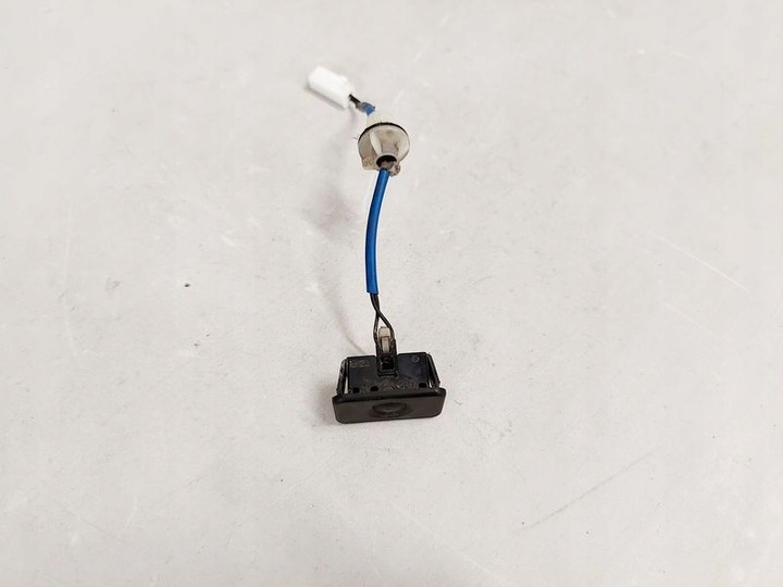 фото №2, Mazda 6 gj iii микровыключатель кнопка крышки багажника