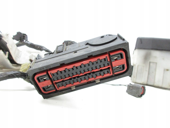 фото №5, Mazda 5 cr 2.0 citd rf7j установка джгут двигуна