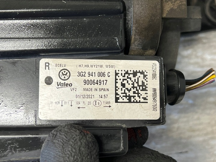 фото №10, Passat b8 лампа праві перед 3g2941006c uk