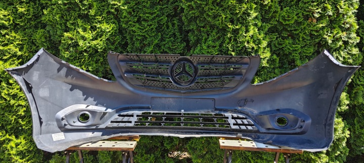 фото №8, Бампер передній перед mercedes vito w447 a4478809800 гарний