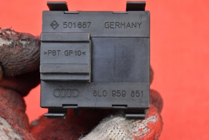 фото №8, Панель управление стекло eu 8l0959851 audi a3 8l 3d 96-00