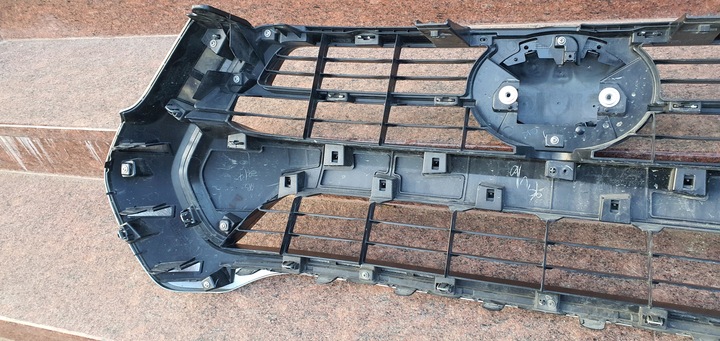 фото №15, Toyota hilux viii рестайлінг 2022- решітка решітка радіатора хром