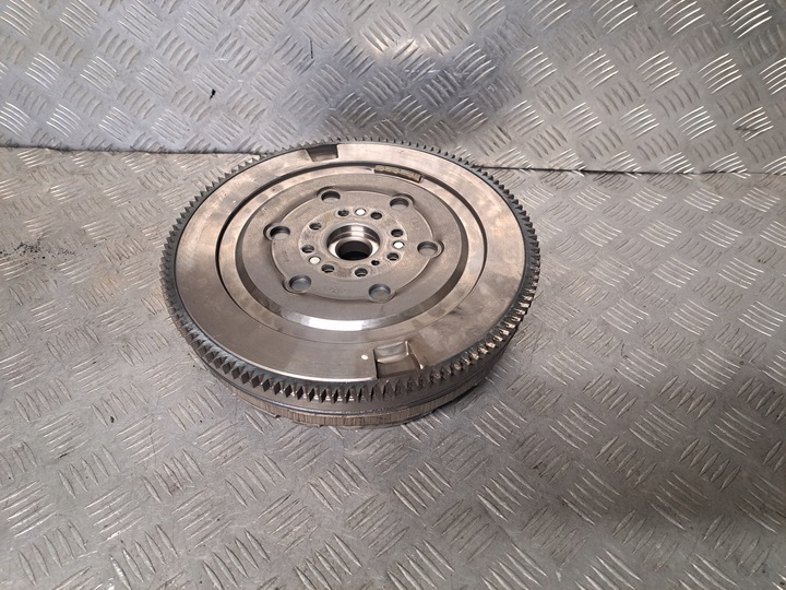 фото №10, Ford focus mk4 2.0 ecoblue колесо двухмассовый сцепление