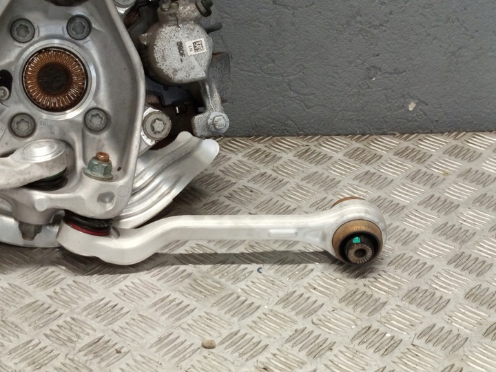 фото №15, Bmw оригинальный номер 6877148 6879312 3' g20 поворотный кулак амортизатор правая правый перед