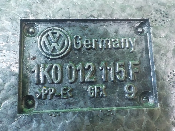 фото №5, Vw eos 1.4 tsi 10r 2d комплект ремонтний домкрат 1k0012115f