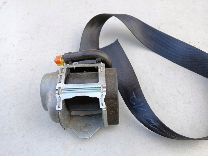 фото №1, Pas безопасности правый зад passat b8 универсал