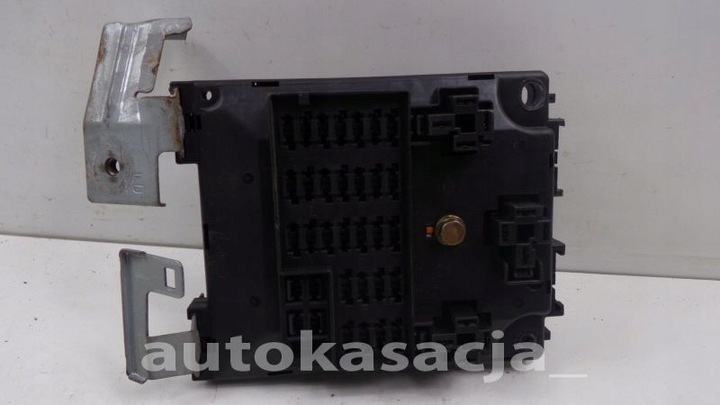 фото №4, Nissan micra k11 коробка предохранителей 1,5d рестайлинг