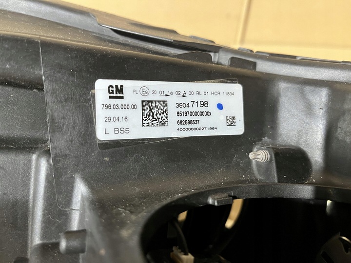 фото №10, Opel astra k лампа левый перед 39047198