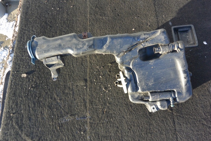 фото №5, Бачок омывателя ксенон mercedes w204 w212