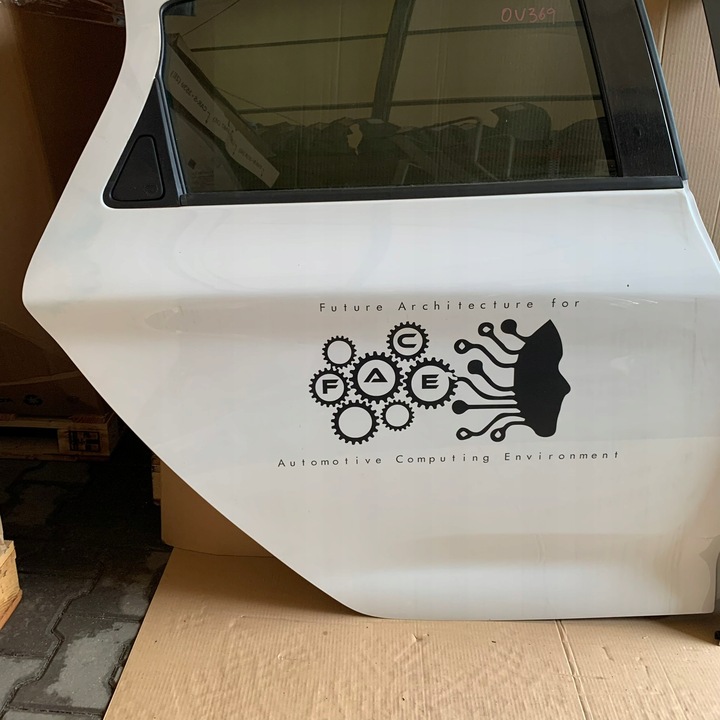 фото №3, Renault zoe ii двері праві перед зад скло планка замок ручка ov369