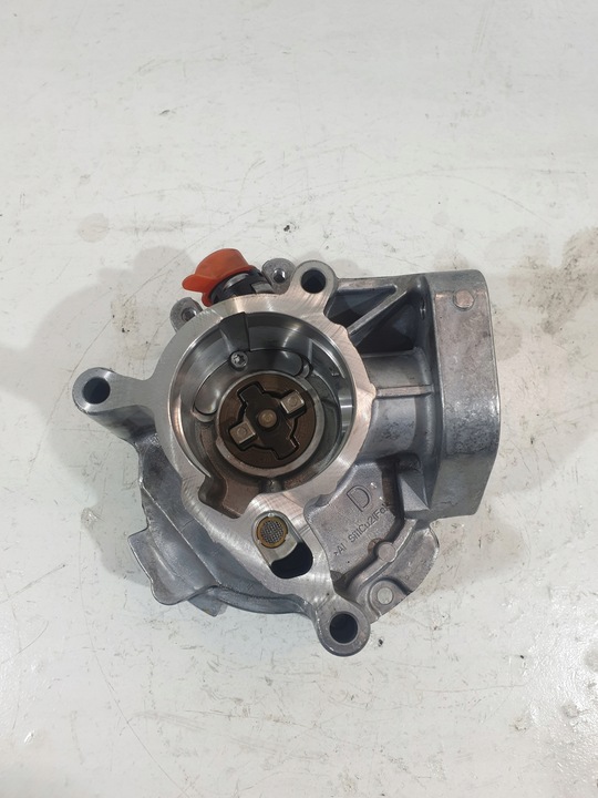 фото №14, Насос вакуум 06n145100e vw golf audi a6 a5 q5 skoda 2.0 tfsi