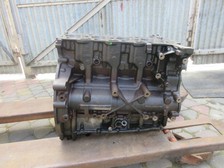 фото №11, Ford transit 2.4 tddi 115 km fxfa блок  двигуна