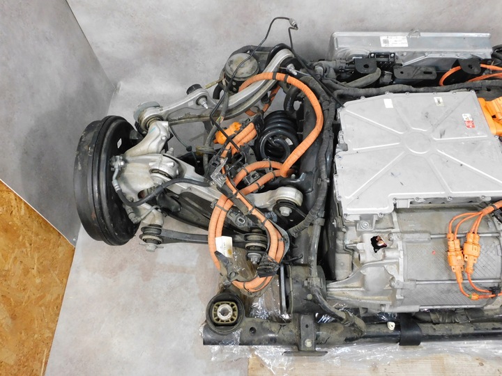 фото №8, Audi q4 89a e tron підвішування зад задні комплектні двигун батарея