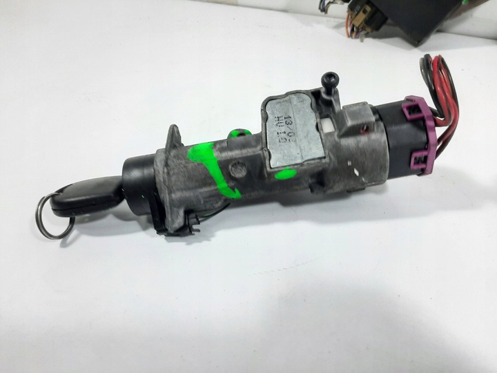 фото №10, Skoda octavia i рестайлінг 1.6 8v 03r блок керування двигуна набір 06a906033bg