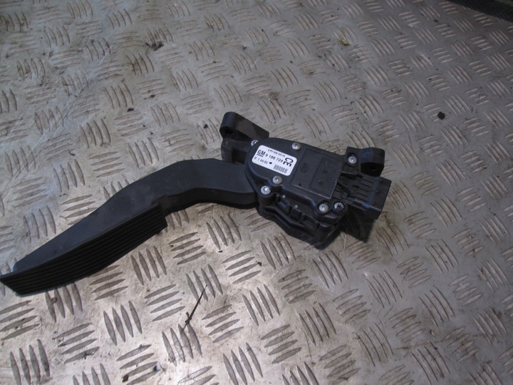 фото №1, Педаль потенціометр газу opel signum vectra c 9186724 ce