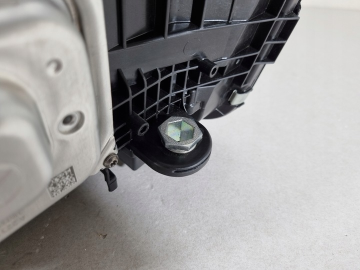 фото №11, Mercedes c-klasa w206 повний led лампа ліва перед eu