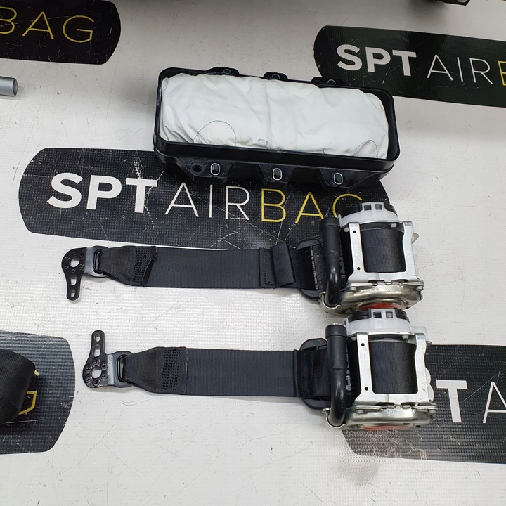 фото №10, Id 4 iv панель консоль подушки ремни подушка безопасности