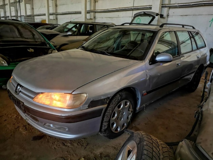 фото №6, Peugeot 406 впуск воздуха do кабины 1999 2.0l 9616470077
