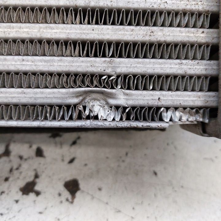 фото №9, Hyundai ix35 1,7crdi 2013 радиаторов интеркулер 28270-2a850 з нового автомобиль