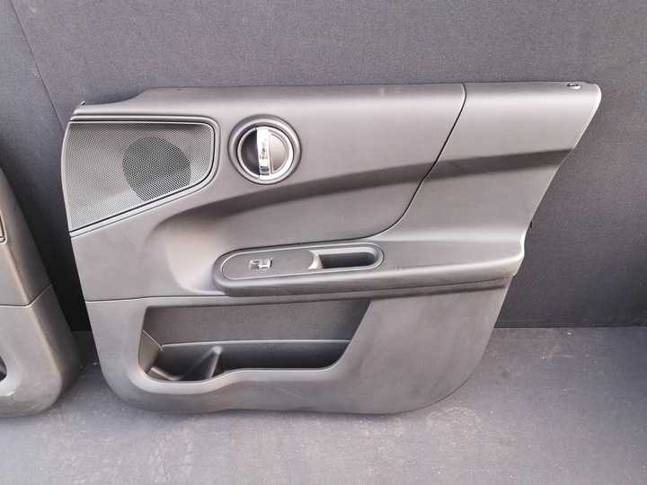 фото №6, Обивка дверь mini f60 countryman перед зад