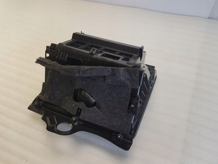 фото №7, Vw passat b7 бардачок полка пассажира 3c1857114e