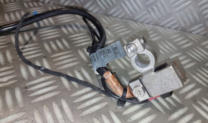 фото №12, Bmw e60 e61 клема мінус трубка  ibs мінусова акумулятора 6944687 6928989 04