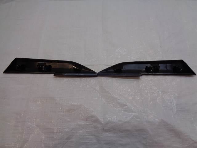 фото №7, Peugeot 2008 ii планка крила ліва права нова