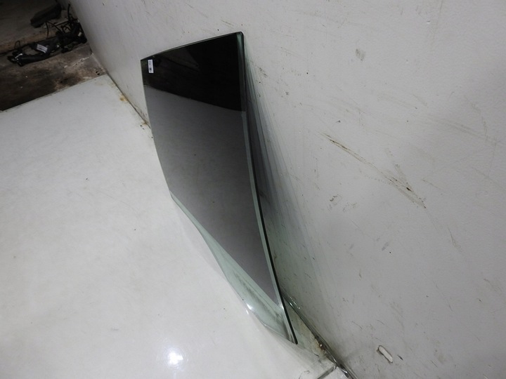 фото №2, Скло двері правий зад mercedes w212 універсал