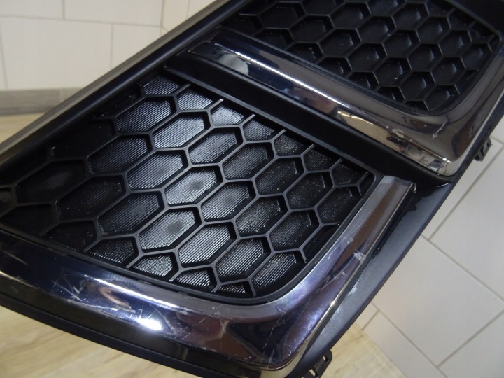 фото №9, Suzuki vitara 3 решітка радіатора 72111-60r0 llu