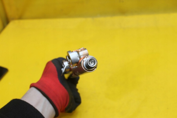 фото №5, Планка вприскувальний l1me-9f797-dd explorer 6u 3.0 b