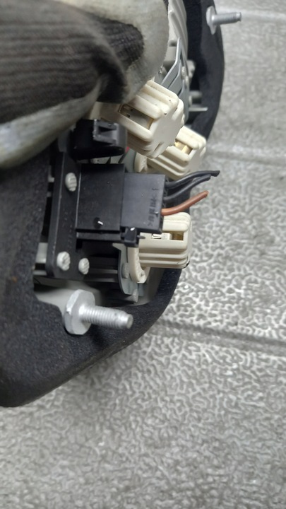 фото №6, Лампа правая зад w крышка багажника opel vectra c 06r универсал