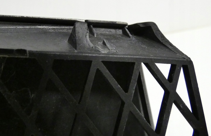 фото №7, Audi r8 spyder 427825313 решітка впуск повітря кришки зад