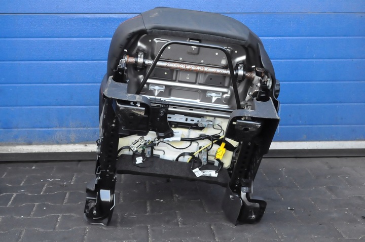 фото №7, Ford kuga mk3 st-line сиденья диван обшивки англичанин подогрев