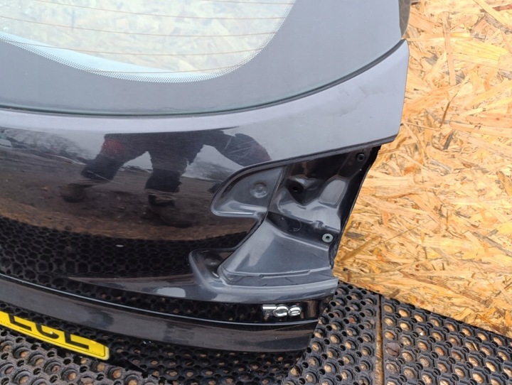 фото №9, Renault megane iii универсал крышка зад nv676