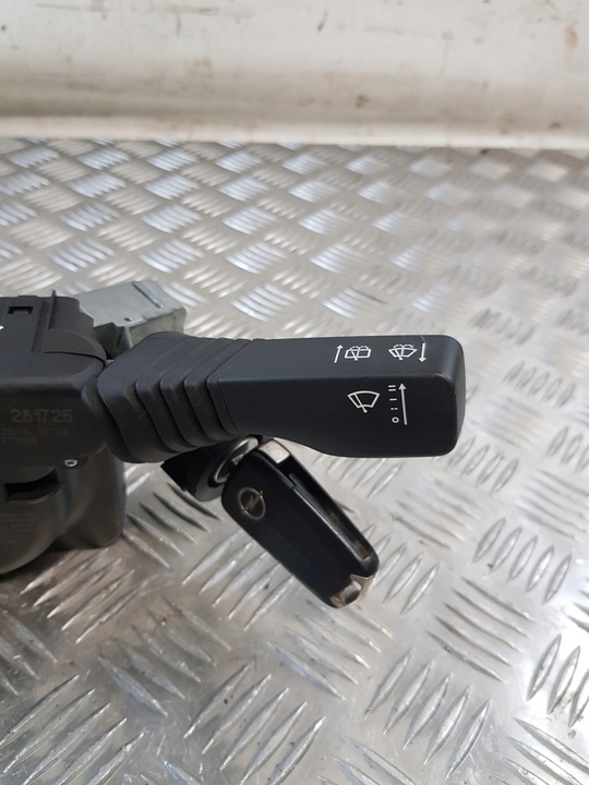 фото №10, Перемикач комбінований 93181313 + замок запалювання ключ n0501882 opel astra h