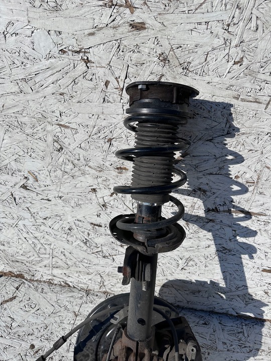 фото №6, Golf vii рестайлинг a3 8v e-golf амортизатор mcpherson  левый перед поворотный кулак 5q0412013br